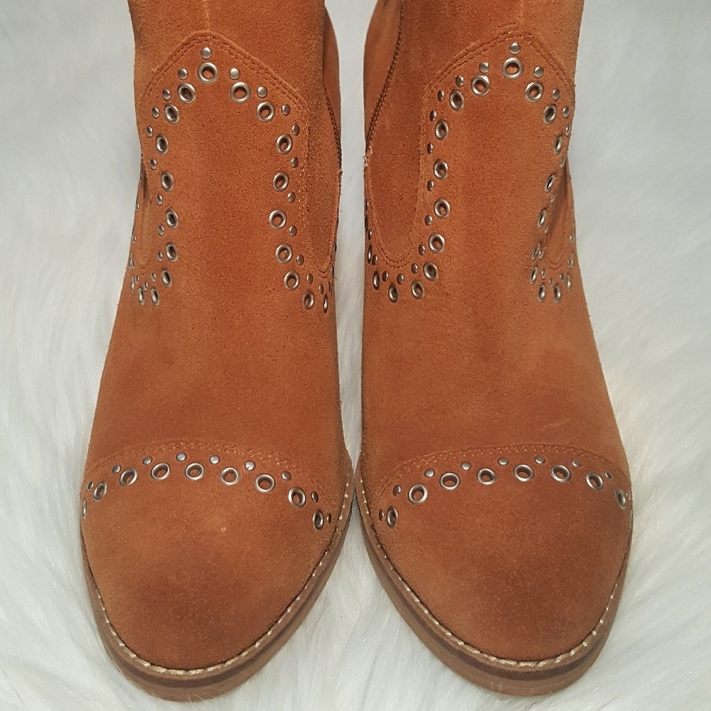 Lucky Brand Suede Boots